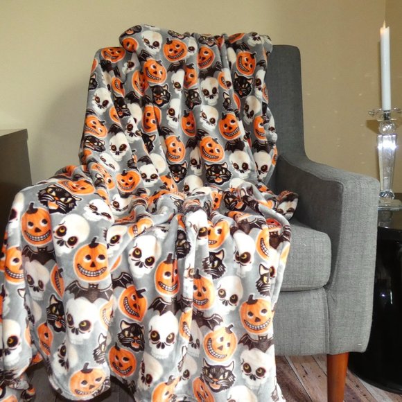 Cynthia Rowley Bedding Cynthia Rowley Halloween Throw Blanket